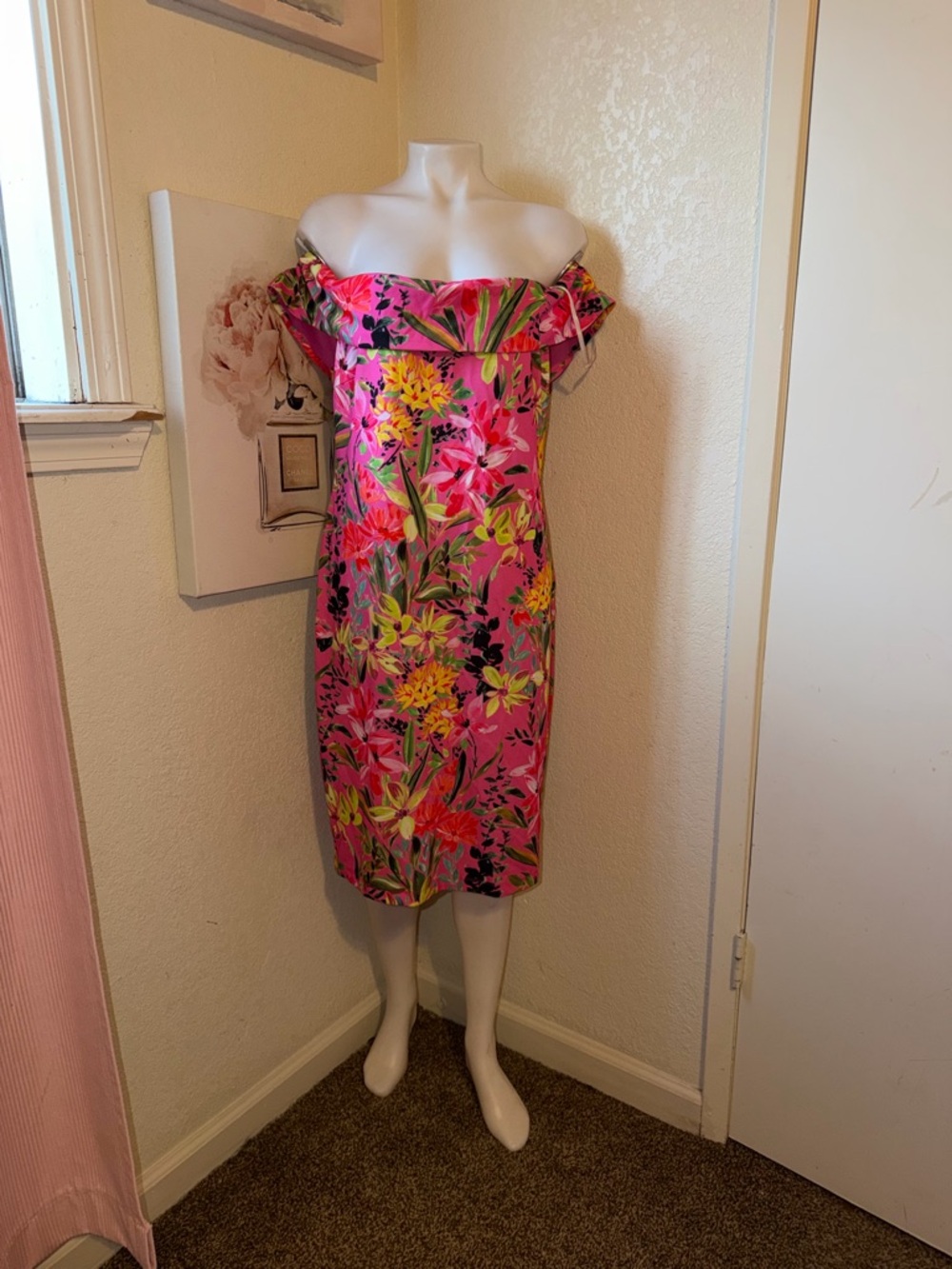 Premier off the -Shoulder Floral Sheath Dress in Hot Pink and Yellow